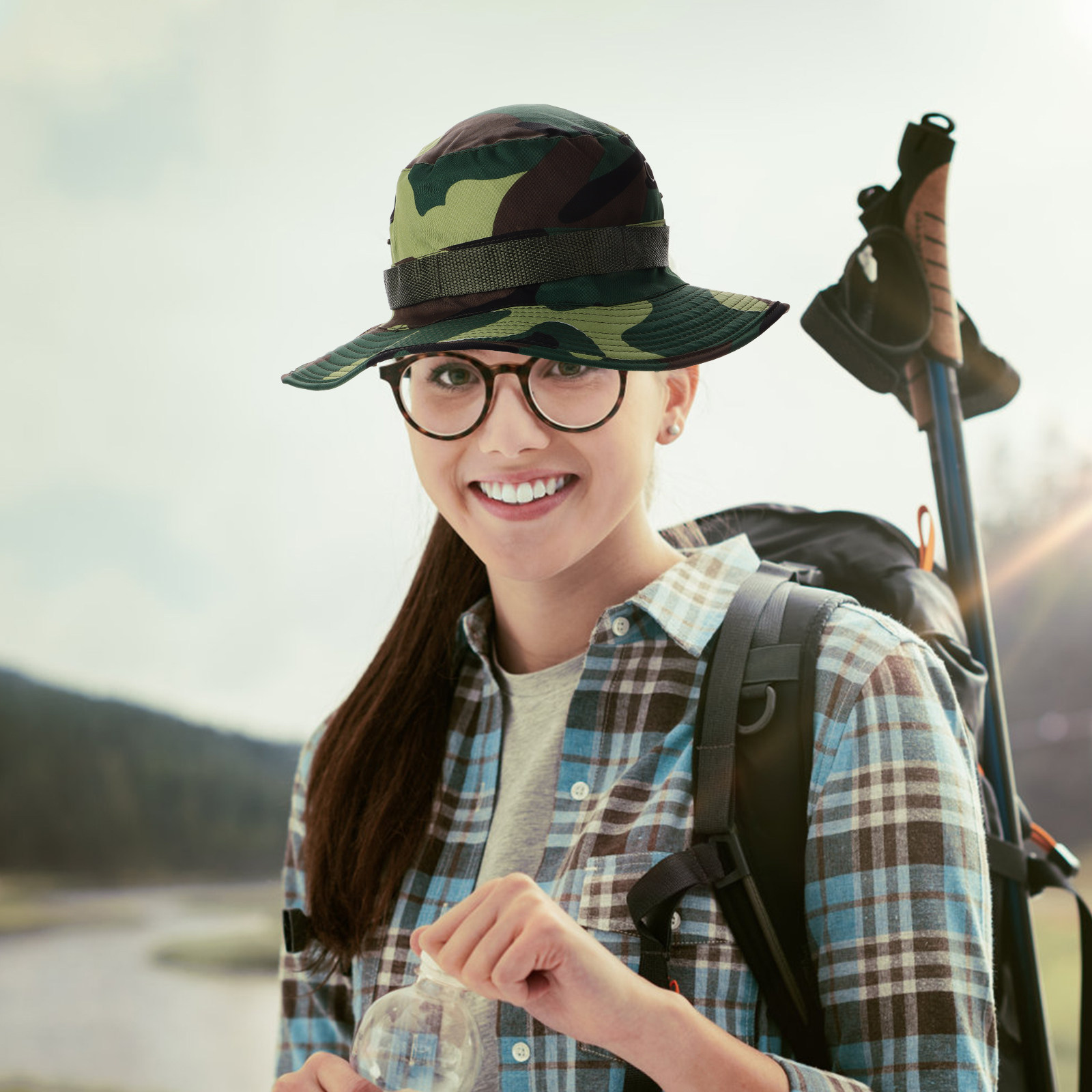 Outdoor Adventure Girl - Herren Bucket Hat im Camo-Design, Sonnenschutz,